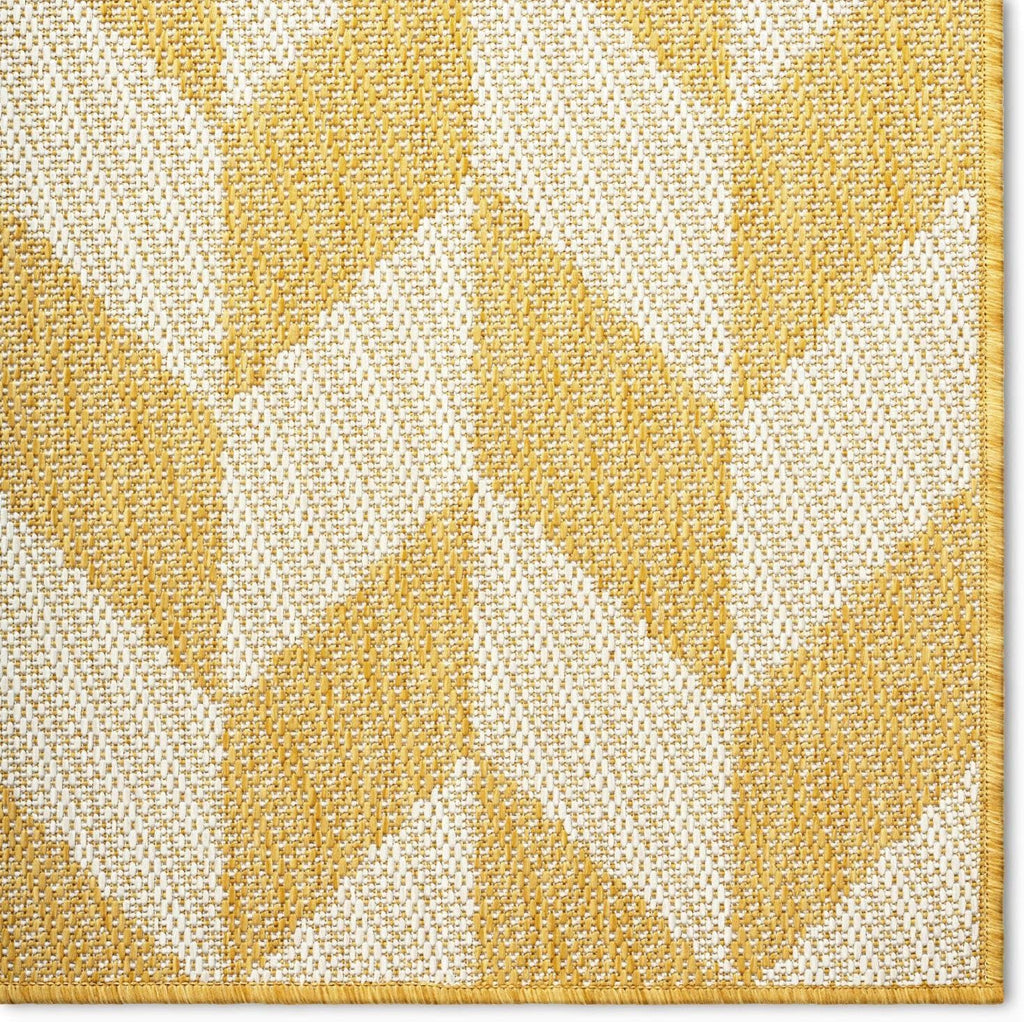 New York Patio Country Calla Contemporary Herringbone Indoor/Outdoor Area Rug, Yellow/Cream, 6'6"x9'2"