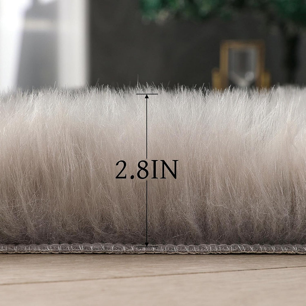 linmopm Faux Fur Sheepskin Rug, Grey, 2x3 ft