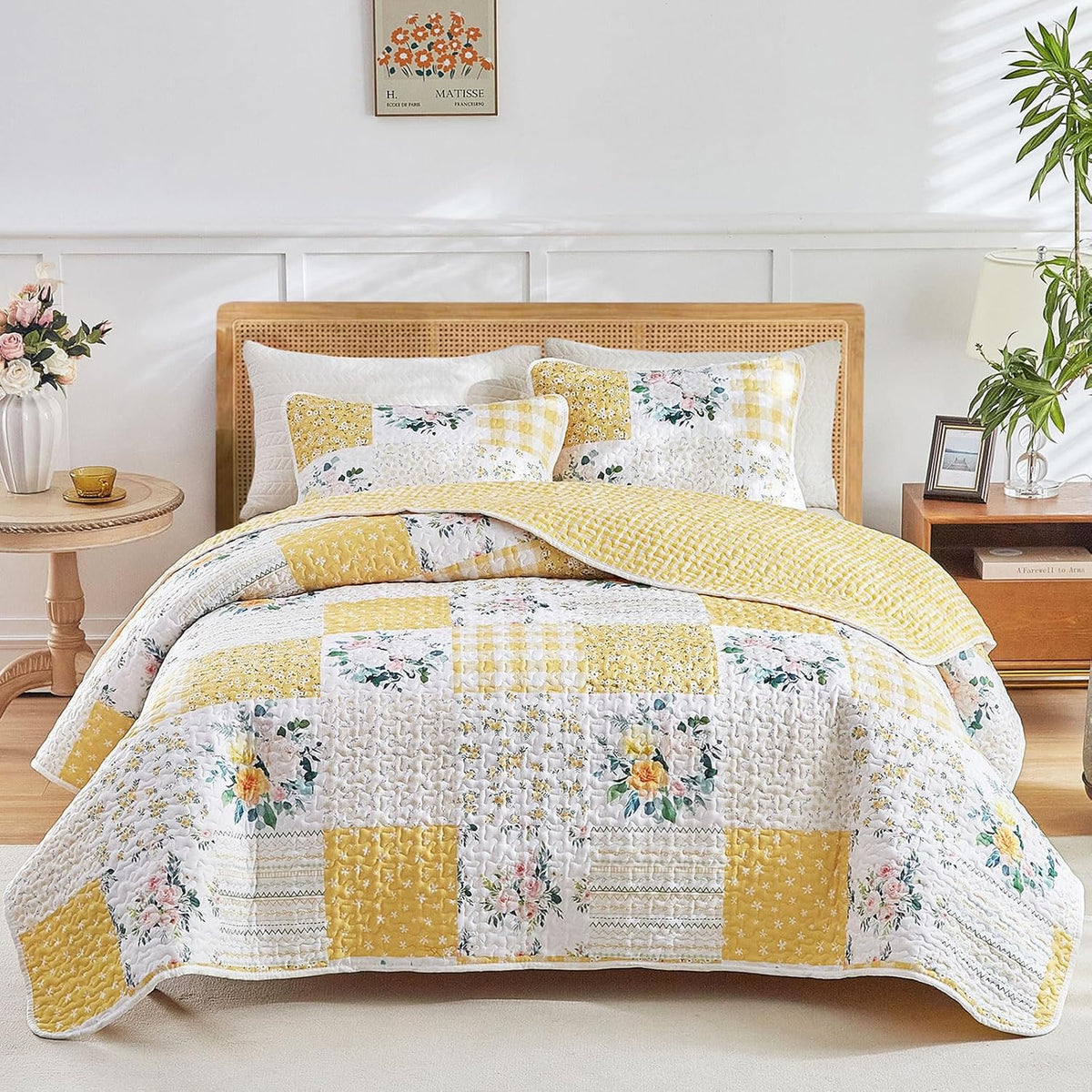 2 Pieces Floral Patchwork Quilt Set Twin, Yellow n White Flowers Design, Soft n Cozy Microfiber Quilt, Bedspread Bed Cover for All Season, 1 Quilt and 1 Pillow Sham- 68x86 inches